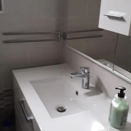 Paradise Apartment