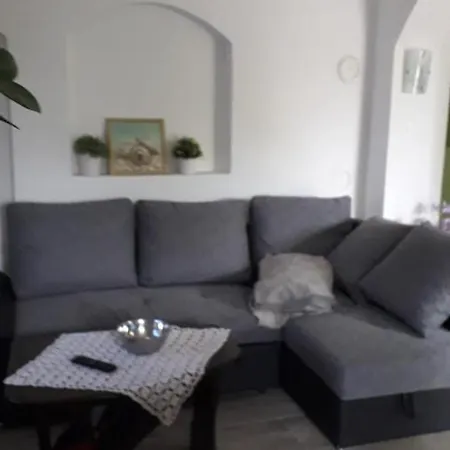 Apartment Paradise Omisalj