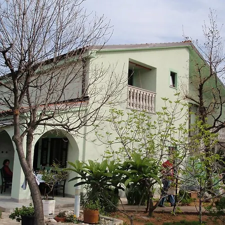 Paradise Apartment Omisalj