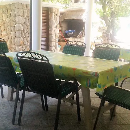 Paradise Apartment Omisalj